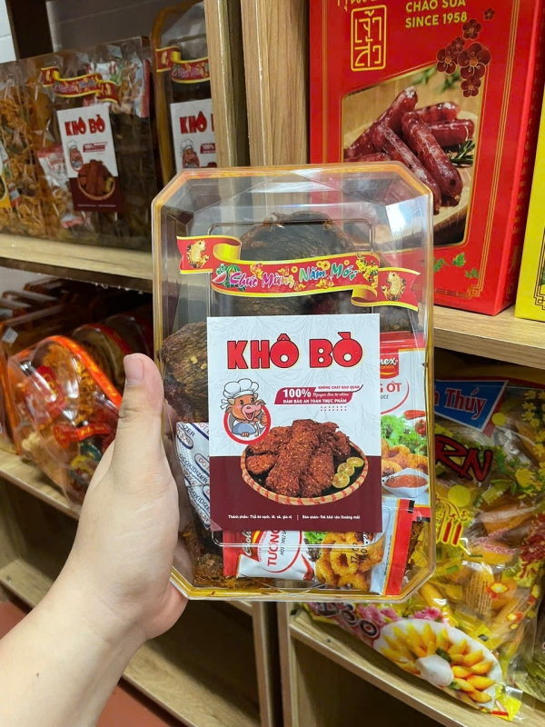 KHÔ BÒ MIẾNG TO HỘP CHỮ NHẬT 300G